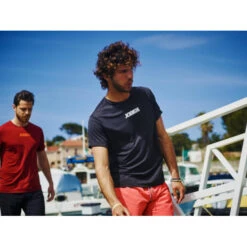 Jobe Rash Guard Loose Fit Men Graphite -Water Sports Supplies 544017020 lifestyle 2 big 500x500 1