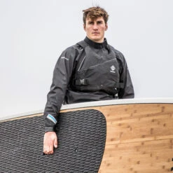 Crewsaver Spray Top -Water Sports Supplies crewsaver spraytop 4 500x500 1