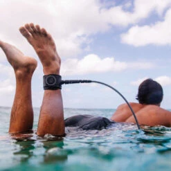 FCS Freedom Helix Leash - All Round 7ft -Water Sports Supplies fcs freedom helix all round leash leg 500x500 4