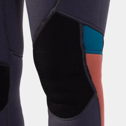 GUL Response Ladies 3/2mm Flatlock Wetsuit - Grey Coral 11 GUL Response Ladies 3/2mm Flatlock Wetsuit - Grey Coral - Image 9