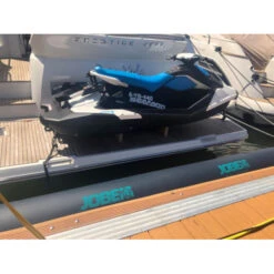 Jobe Infinity Defender - 4m Inflatable Boat Fender -Water Sports Supplies jobe infinity defender 4m inflatable boat fender 281020006 2 500x500 1