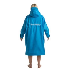 Frostfire Moonwrap - Waterproof Changing Robe - Long Sleeve - Electric Blue -Water Sports Supplies moonwrap long sleeve waterproof changing robe blue 2 500x500 1
