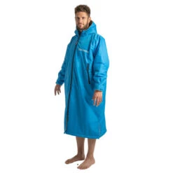 Frostfire Moonwrap - Waterproof Changing Robe - Long Sleeve - Electric Blue -Water Sports Supplies moonwrap long sleeve waterproof changing robe blue 7 500x500 1