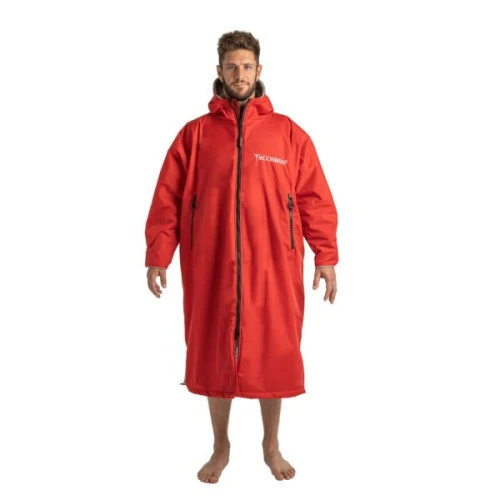 Frostfire Moonwrap - Waterproof Changing Robe - Long Sleeve - Crimson Red 4 Frostfire Moonwrap - Waterproof Changing Robe - Long Sleeve - Crimson Red - Image 2